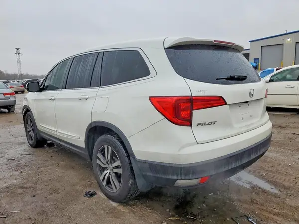 5FNYF5H34JB016847 2018 HONDA PILOT - Image 2