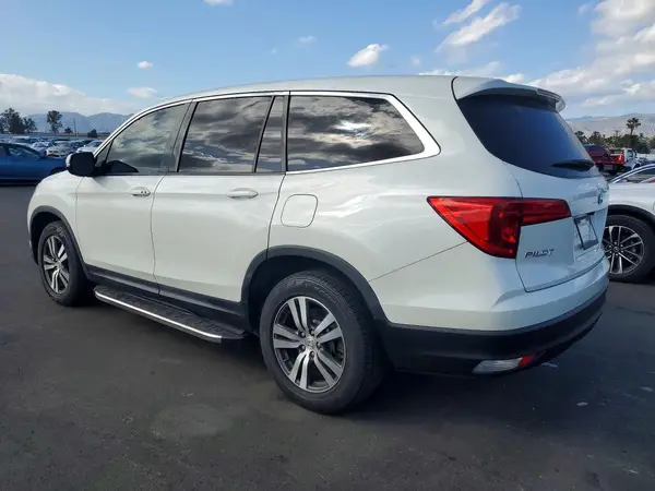 5FNYF5H34JB027430 2018 HONDA PILOT - Image 2