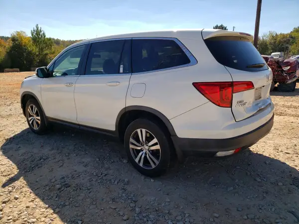 5FNYF5H34JB032787 2018 HONDA PILOT - Image 2