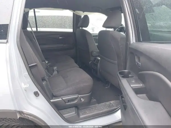 5FNYF5H34NB019222 2022 HONDA PILOT - Image 8