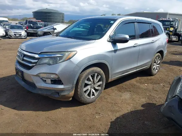 5FNYF5H35HB011845 2017 HONDA PILOT - Image 2