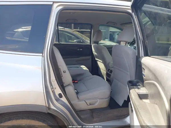 5FNYF5H35HB011845 2017 HONDA PILOT - Image 8