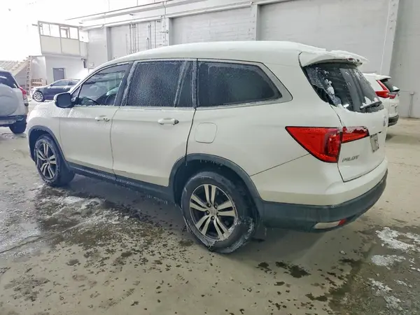 5FNYF5H35HB012140 2017 HONDA PILOT - Image 2