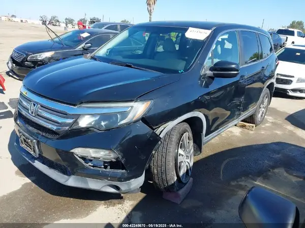 5FNYF5H35HB013403 2017 HONDA PILOT - Image 2