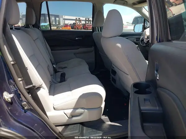 5FNYF5H35HB020531 2017 HONDA PILOT - Image 8
