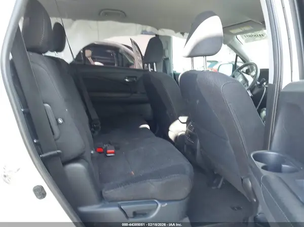 5FNYF5H35JB016050 2018 HONDA PILOT - Image 8