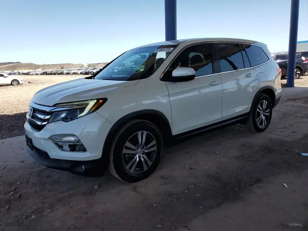 5FNYF5H36HB001843 2017 HONDA PILOT - Image 1
