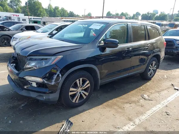 5FNYF5H36HB002040 2017 HONDA PILOT - Image 2