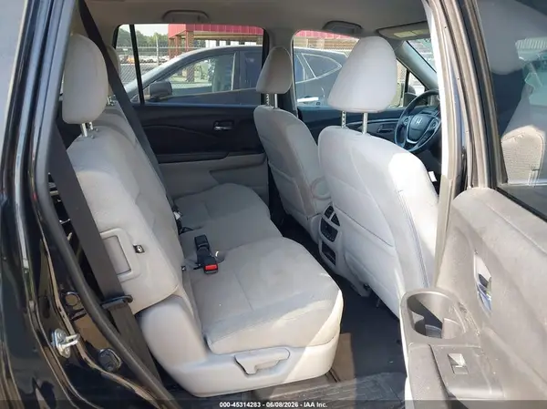 5FNYF5H36HB002040 2017 HONDA PILOT - Image 8
