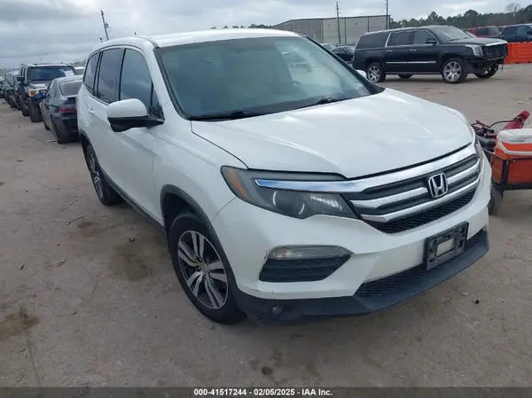 5FNYF5H36HB012146 2017 HONDA PILOT - Image 1