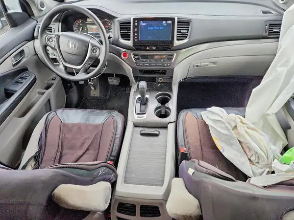 5FNYF5H36HB036950 2017 HONDA PILOT - Image 8