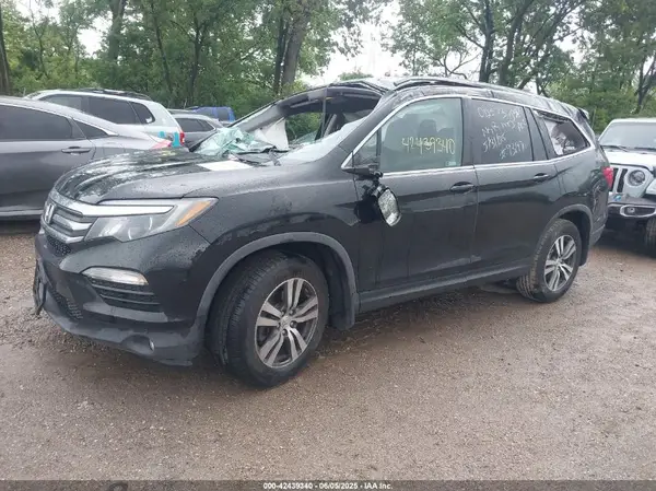5FNYF5H36JB012573 2018 HONDA PILOT - Image 2