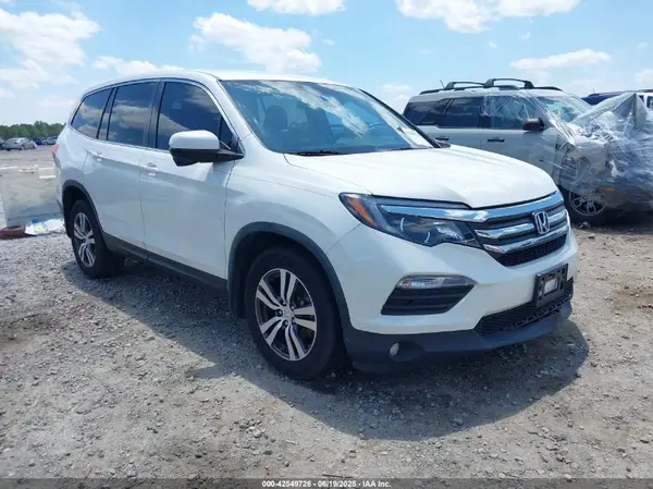 5FNYF5H36JB017417 2018 HONDA PILOT - Image 1