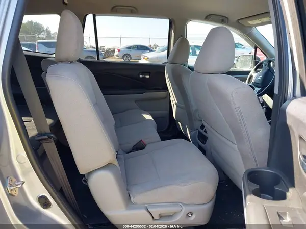 5FNYF5H36KB035627 2019 HONDA PILOT - Image 8