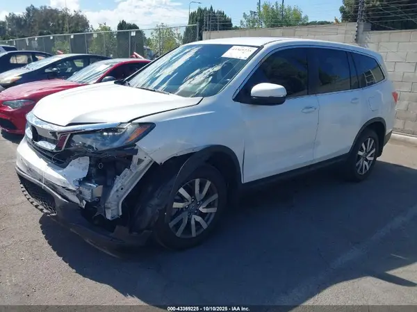 5FNYF5H36MB015848 2021 HONDA PILOT - Image 2