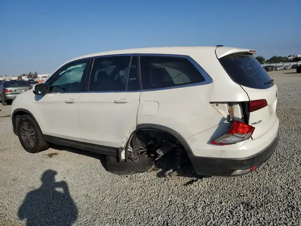 5FNYF5H37GB021808 2016 HONDA PILOT - Image 2