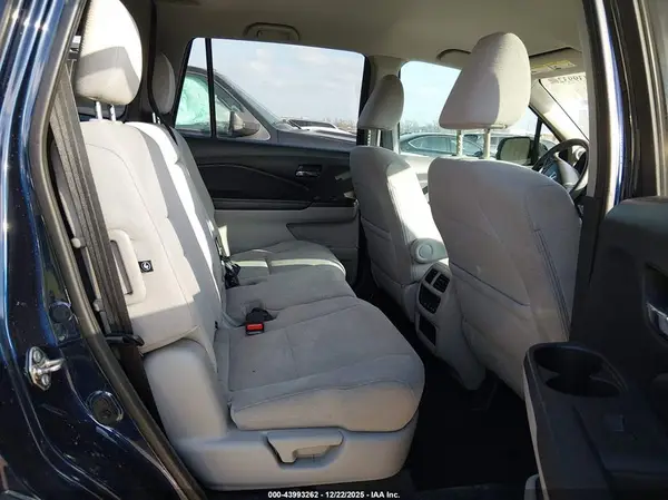 5FNYF5H37HB004301 2017 HONDA PILOT - Image 8