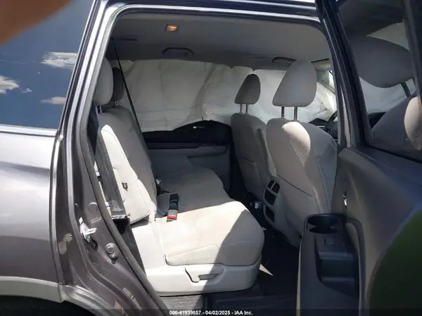5FNYF5H37HB019476 2017 HONDA PILOT - Image 8