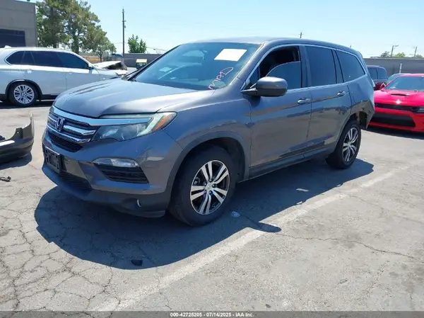 5FNYF5H37HB028596 2017 HONDA PILOT - Image 2