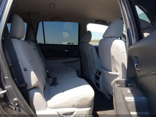 5FNYF5H37HB028596 2017 HONDA PILOT - Image 8