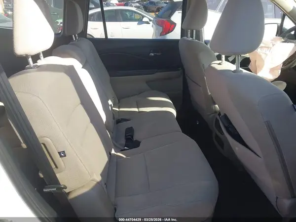5FNYF5H37HB042708 2017 HONDA PILOT - Image 8