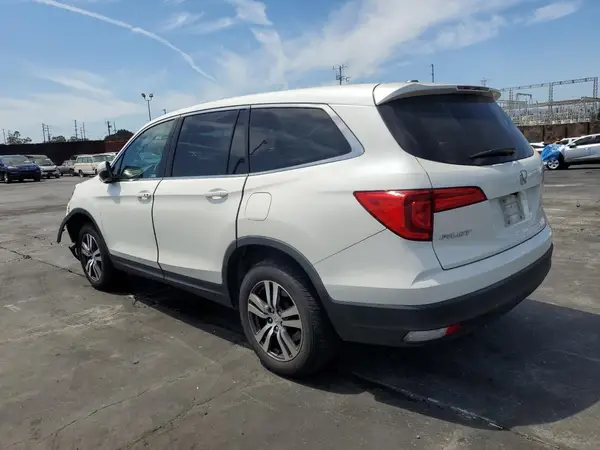 5FNYF5H37JB007155 2018 HONDA PILOT - Image 2