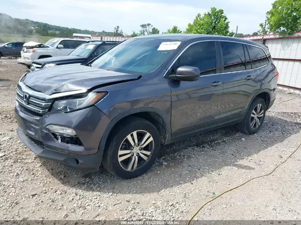 5FNYF5H37JB012551 2018 HONDA PILOT - Image 2