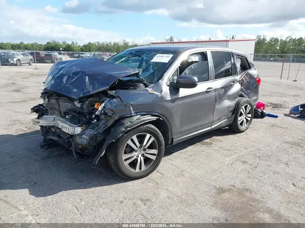 5FNYF5H37JB015014 2018 HONDA PILOT - Image 2