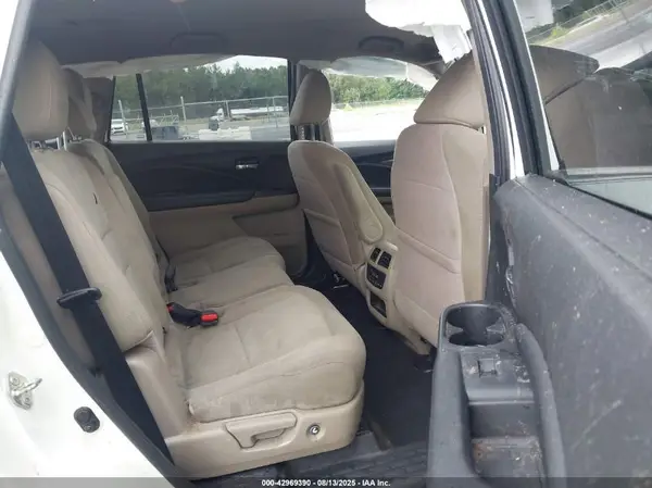 5FNYF5H37KB020537 2019 HONDA PILOT - Image 8
