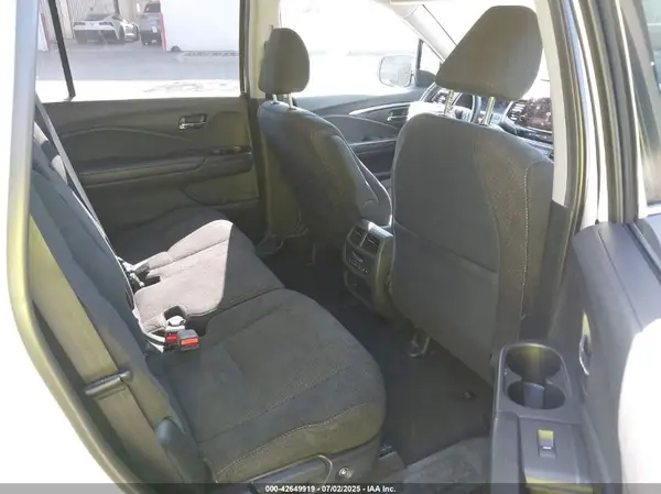 5FNYF5H37MB038393 2021 HONDA PILOT - Image 8