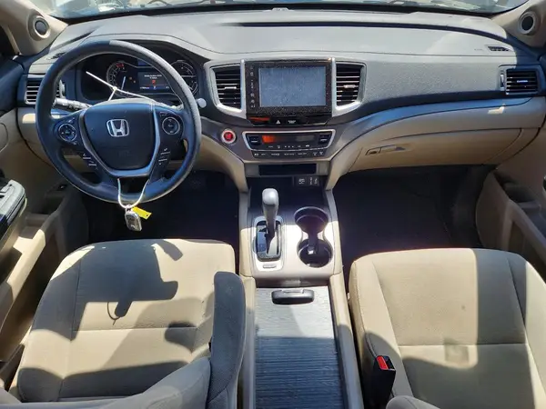 5FNYF5H38HB005246 2017 HONDA PILOT - Image 8