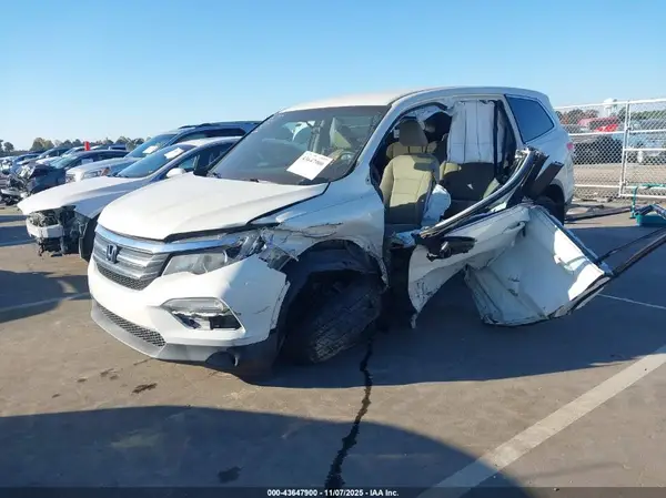 5FNYF5H38HB018739 2017 HONDA PILOT - Image 2