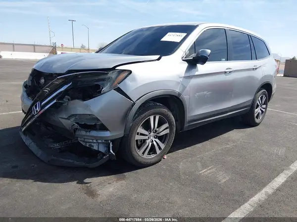 5FNYF5H38JB009240 2018 HONDA PILOT - Image 2