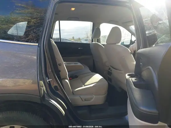 5FNYF5H38JB020111 2018 HONDA PILOT - Image 8