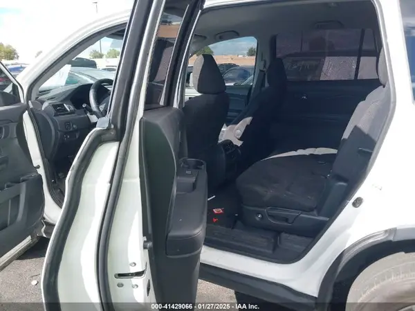 5FNYF5H38KB019820 2019 HONDA PILOT - Image 8