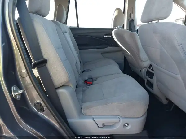 5FNYF5H38LB011878 2020 HONDA PILOT - Image 8