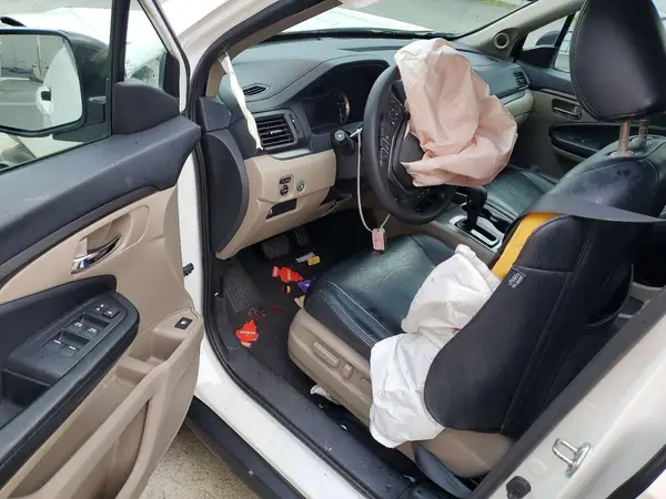 5FNYF5H39HB036084 2017 HONDA PILOT - Image 8