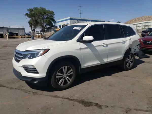 5FNYF5H39HB038790 2017 HONDA PILOT - Image 1