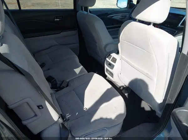 5FNYF5H39JB025351 2018 HONDA PILOT - Image 8