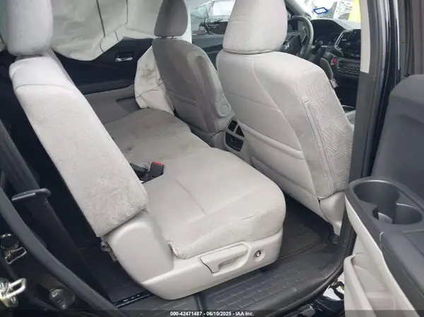5FNYF5H39KB016764 2019 HONDA PILOT - Image 8
