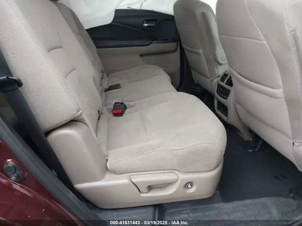 5FNYF5H39KB041230 2019 HONDA PILOT - Image 8