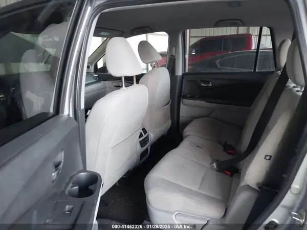 5FNYF5H3XGB004338 2016 HONDA PILOT - Image 8