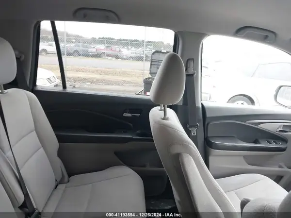 5FNYF5H3XGB027490 2016 HONDA PILOT - Image 8