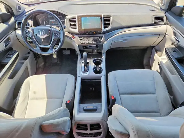 5FNYF5H3XHB004292 2017 HONDA PILOT - Image 8