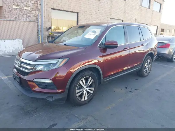 5FNYF5H3XJB017422 2018 HONDA PILOT - Image 2
