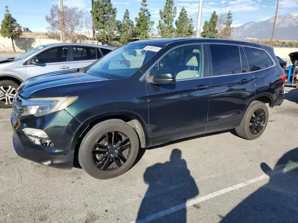 5FNYF5H3XJB025505 2018 HONDA PILOT - Image 1