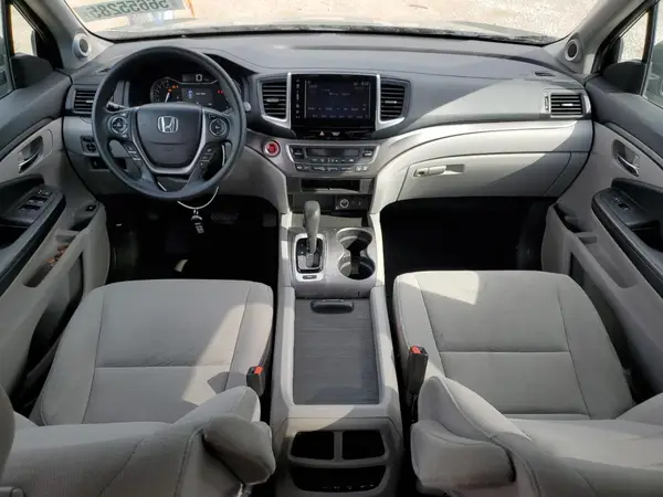 5FNYF5H3XJB025858 2018 HONDA PILOT - Image 8