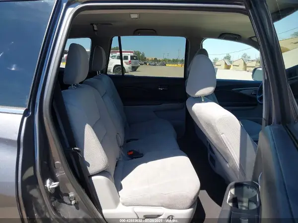 5FNYF5H3XKB017812 2019 HONDA PILOT - Image 8
