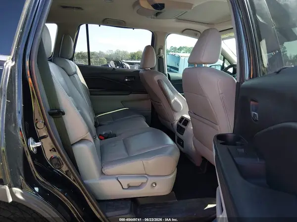 5FNYF5H40KB017035 2019 HONDA PILOT - Image 8