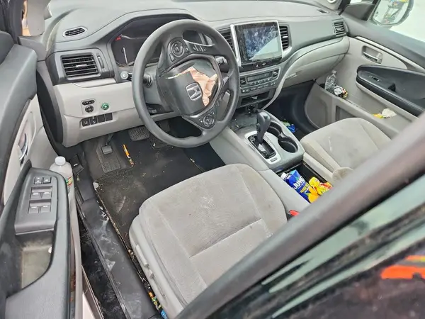 5FNYF5H44HB034865 2017 HONDA PILOT - Image 8